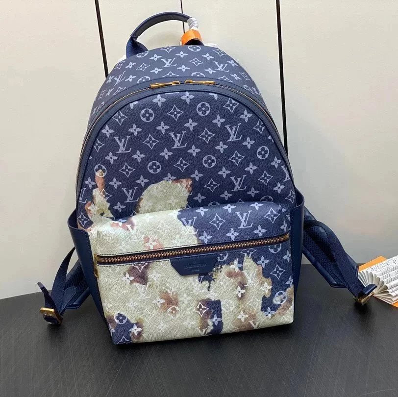 Louis Vuitton LV Backpack Top version M2390523New Blue Color Flame Disc0very Backpack Men's Business Trip Business Travel Backpack Shoulder Messenger Handbag