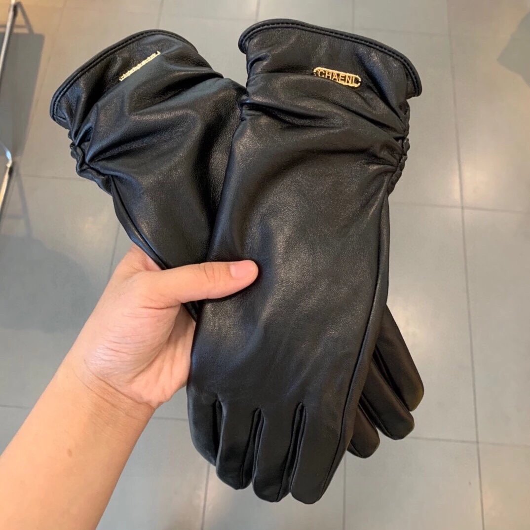 Chanel Gloves The Most New Long Gloves in the Counter Are Soft and Delicate，Very Skin-Friendly，Very Feminine，，Very Warm，High-End and Elegant，