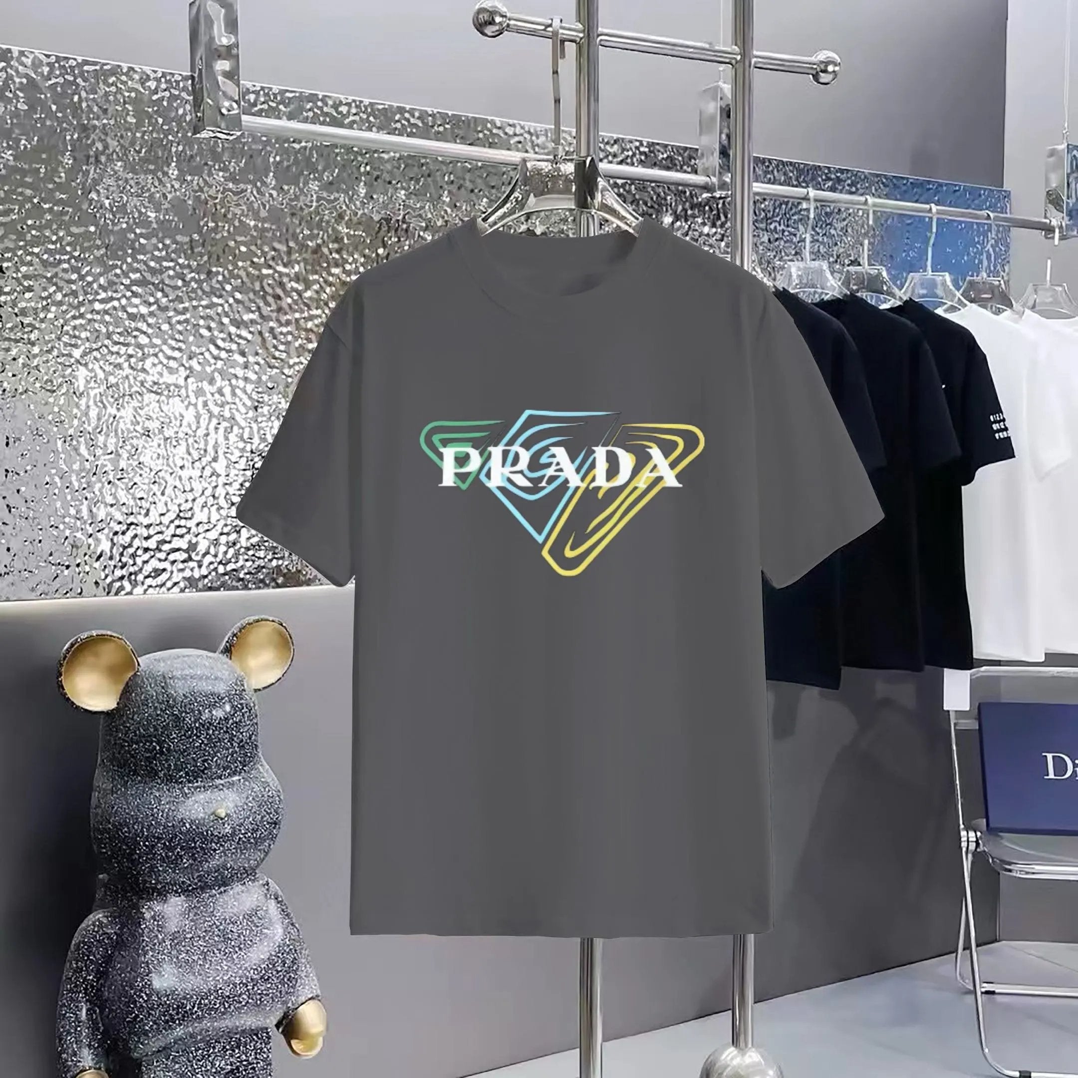PRADA T-shirt Colorful Triangle Pattern Print on the Chest logo round Neck Short Sleeve25ss New Pure Cotton Unisex Style T T-shirt OS Loose Fit Base Shirt Half Sleeve T-Shirt Top Half Sleeve