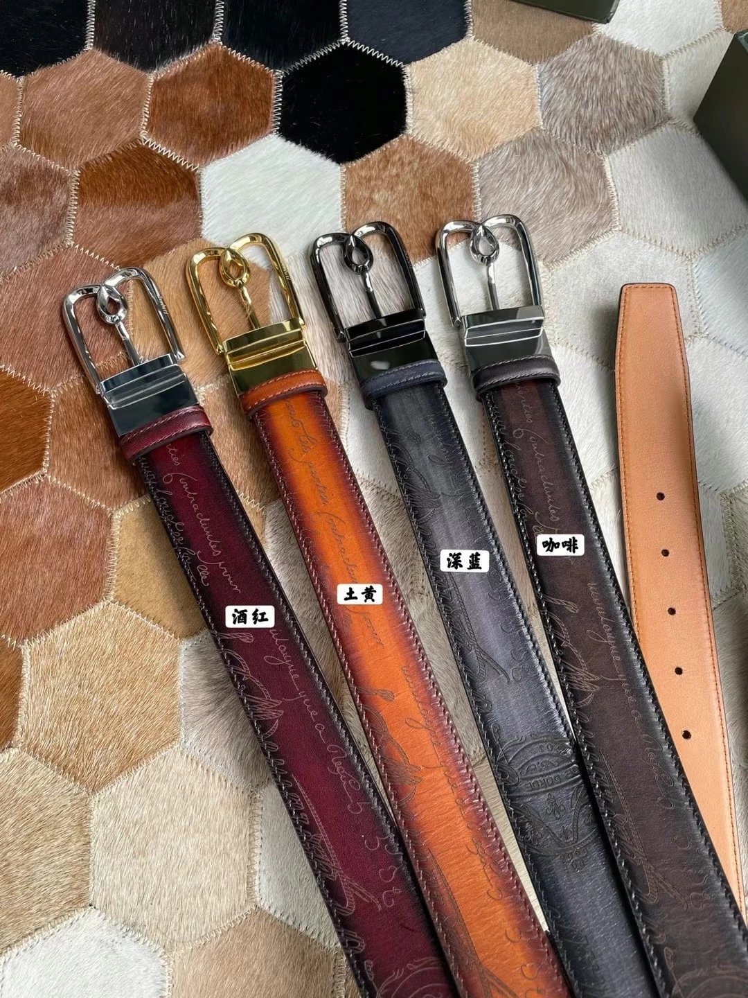 Berluti Belt Top version Original Single Men's New High-End Double-Sided Belt Waist Belt Pure Steel Rotating Pin Buckle Buckle Double-Sided Two-Color Totem Carving Carved Genuine Leather35mm Full Package Belt Men