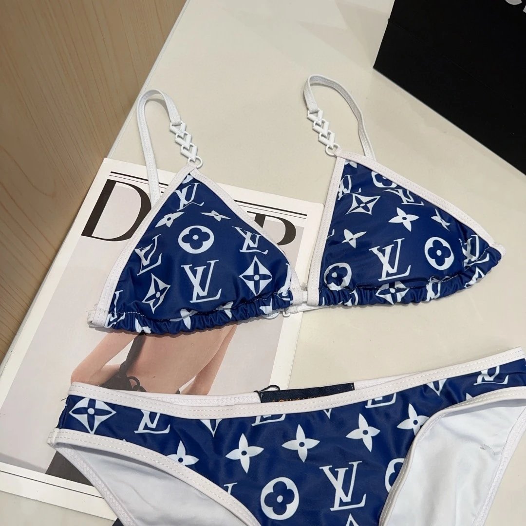Louis Vuitton LV Swimsuit Full Print Jacquard Bikini Swimsuit Sexy Small Chest Gathered Beach Pool Backless White Women's Swimwear Vacation Hot Spring