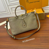 Louis Vuitton LV Women's Bag Top version 2023Summer New TR1ANON Small Size Medium Handbag Cowhide Embossed Shoulder Crossbody Handbag Women's Handbag M46488M46503M46487M46504