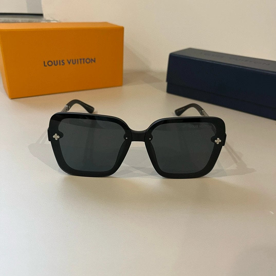 Louis Vuitton LV Sunglasses Hollow Metal Temple Sunglasses Slimming No Degree Driving Beach Fishing Unisex Couple Style UV Protection25ss New Sports Casual Versatile
