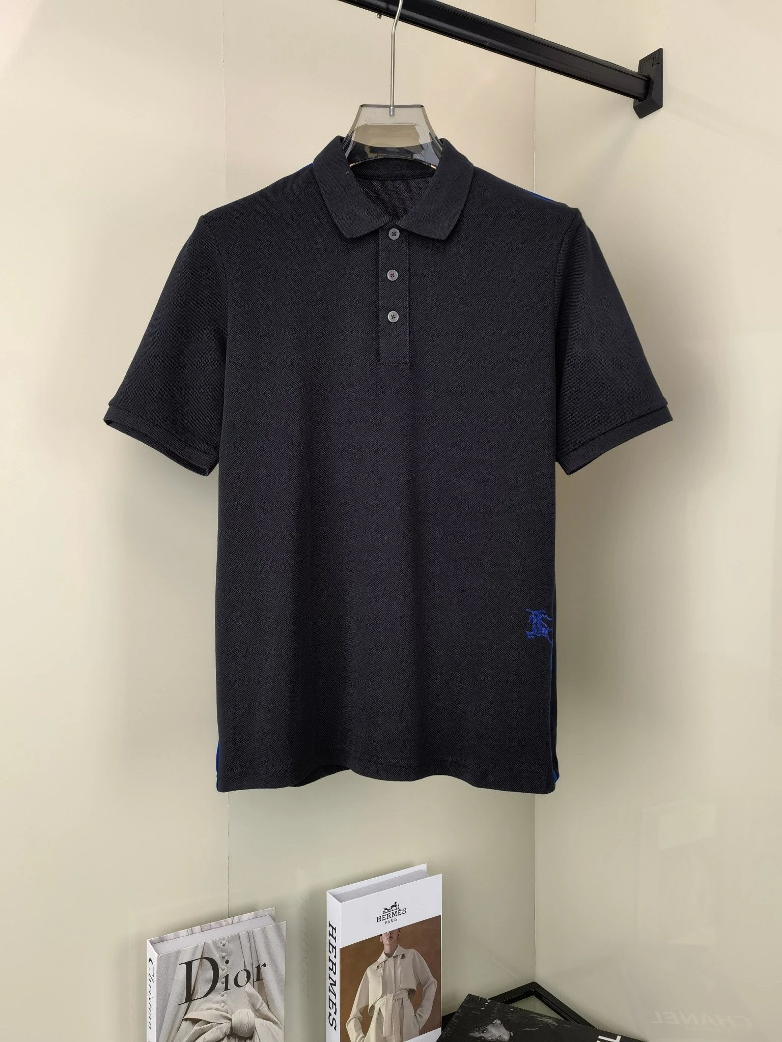 Burberry T-shirt Hem logo Embroidery POLO Shirt Lapel Short Sleeve25ss New Unisex Commuter Short Sleeve Summer Loose Fit T Business Shirt Plus Size T-Shirt