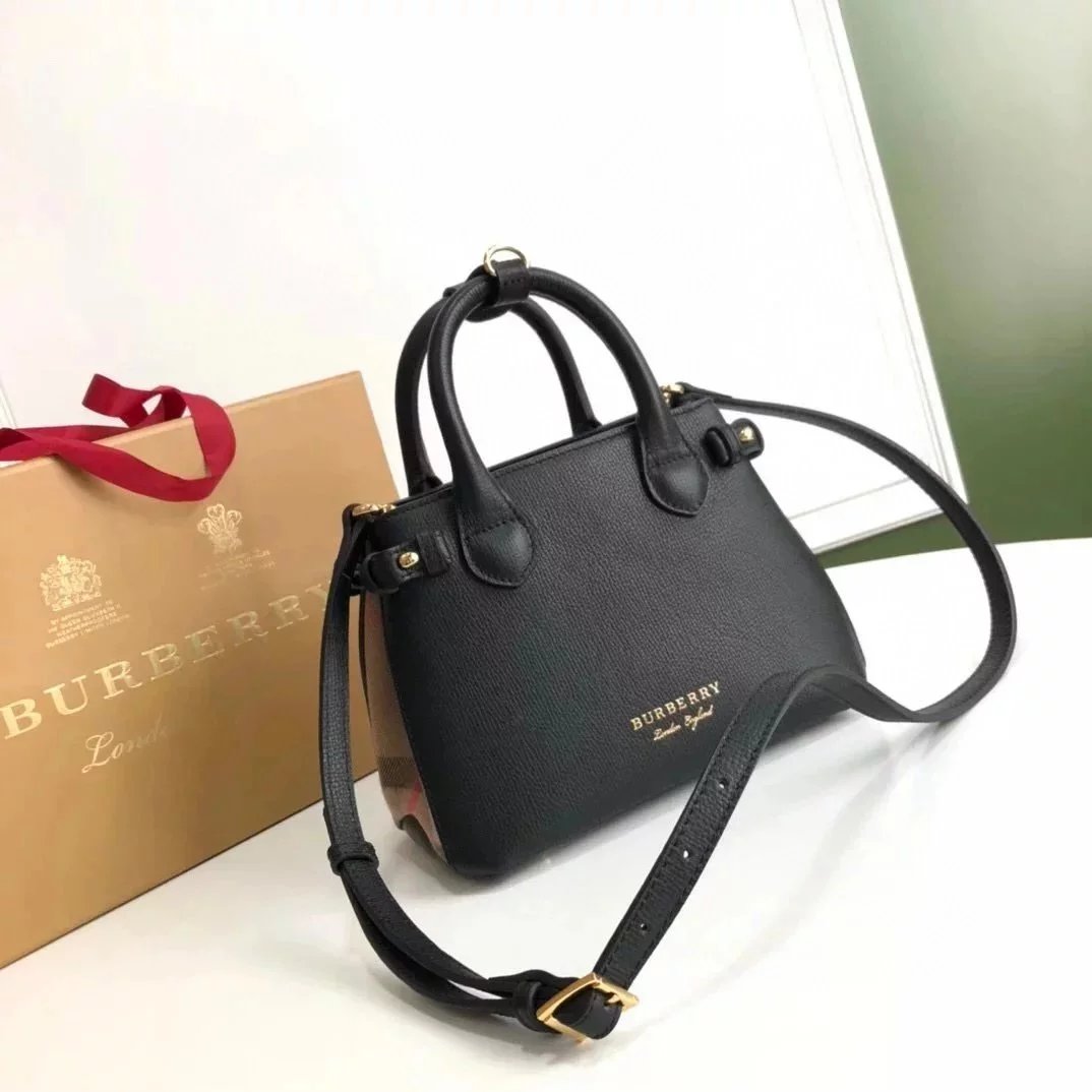 Burberry Women's Bag Top version TheBanner Small Size House Plaid Leather Banner Handbag Banner Women's Bag Cowhide Leather Single-Shoulder Bag Handbag Star Style