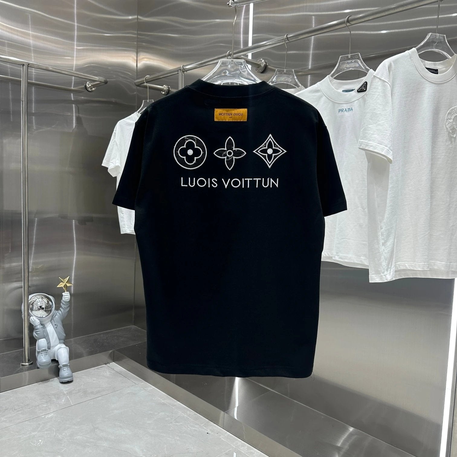Louis Vuitton LV T-shirt Letter Embroidery logo Denim Patch Embroidered Crew Neck Short Sleeve25ss New Pure Cotton Unisex Style T T-shirt OS Loose Fit Base Shirt Top Half Sleeve T-Shirt