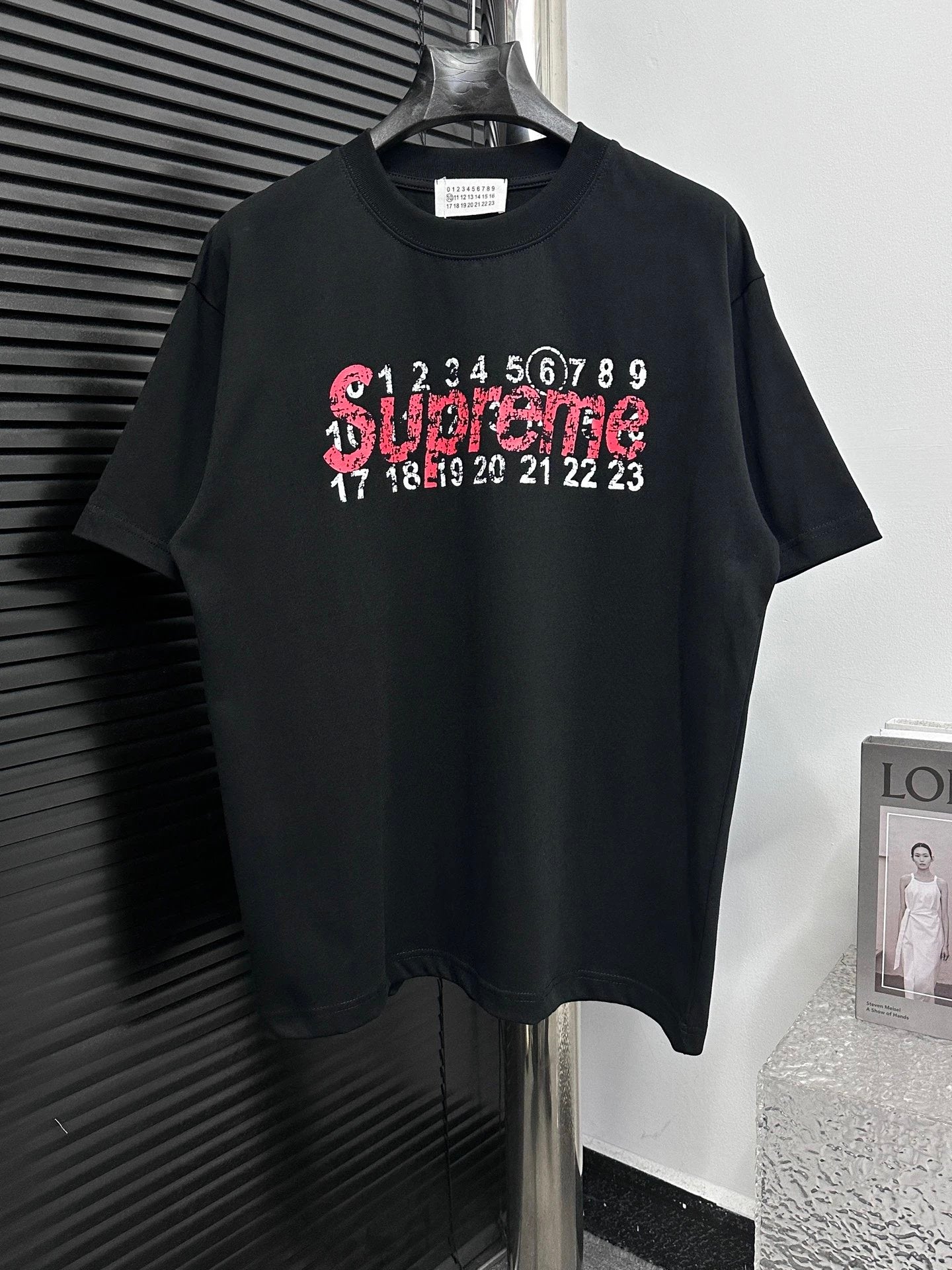 Maison Margiela T-shirt Chest Letter and Number Pattern Print logo round Neck Short Sleeve25ss New Pure Cotton Unisex Style T T-shirt OS Loose Fit Base Shirt Top Half Sleeve T-Shirt