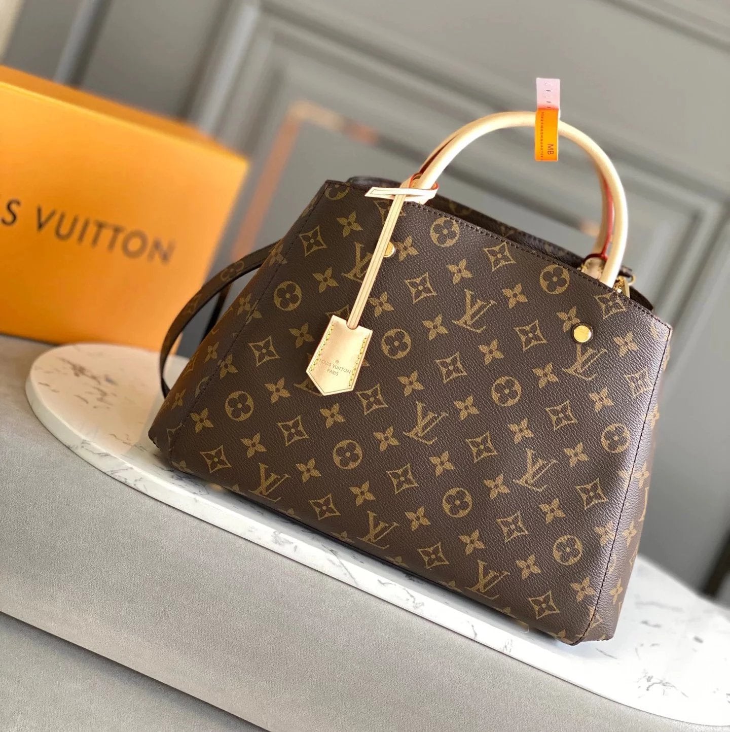 Louis Vuitton LV Women's Bag Top version New MotaigneBB Old hua Flower Montaigne Small Size Medium Women's Tote Shopping Bag Mummy Bag Office Worker Commuter Bag Shoulder Bag Messenger Bag Handbag M41055M41056
