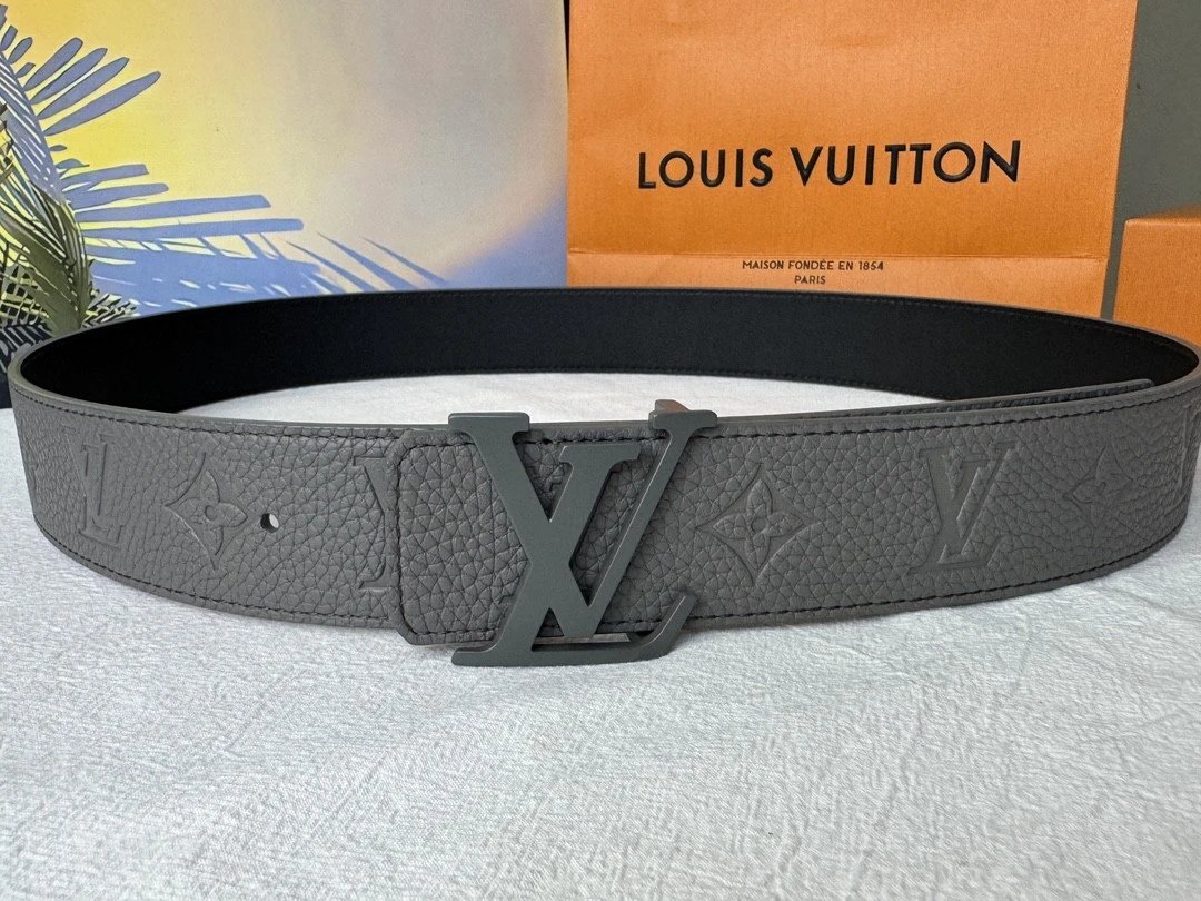 Louis Vuitton LV Belt Top version The Most New Belt4.0cm Men's Belt Metal Buckle Men's Leather Belt with Classic Chessboard Plaid Belt with Genuine Goods Packaging