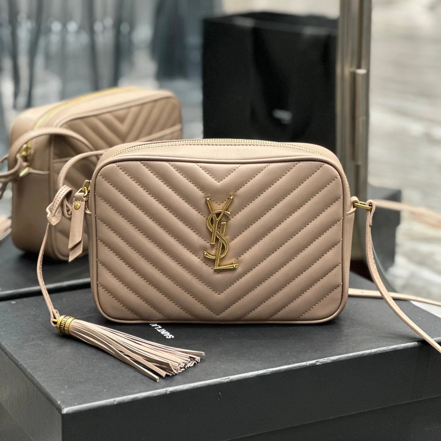 YSL Women's Bag Top version 【Genuine Goods Original Leather】24New Version LouLoubag Camera Bag Small Size23m Tassel Bag Shoulder Bag Crossbody Bag Yang Shulin Women's Bag Back Open Buckle Compartment Camera Bag520534