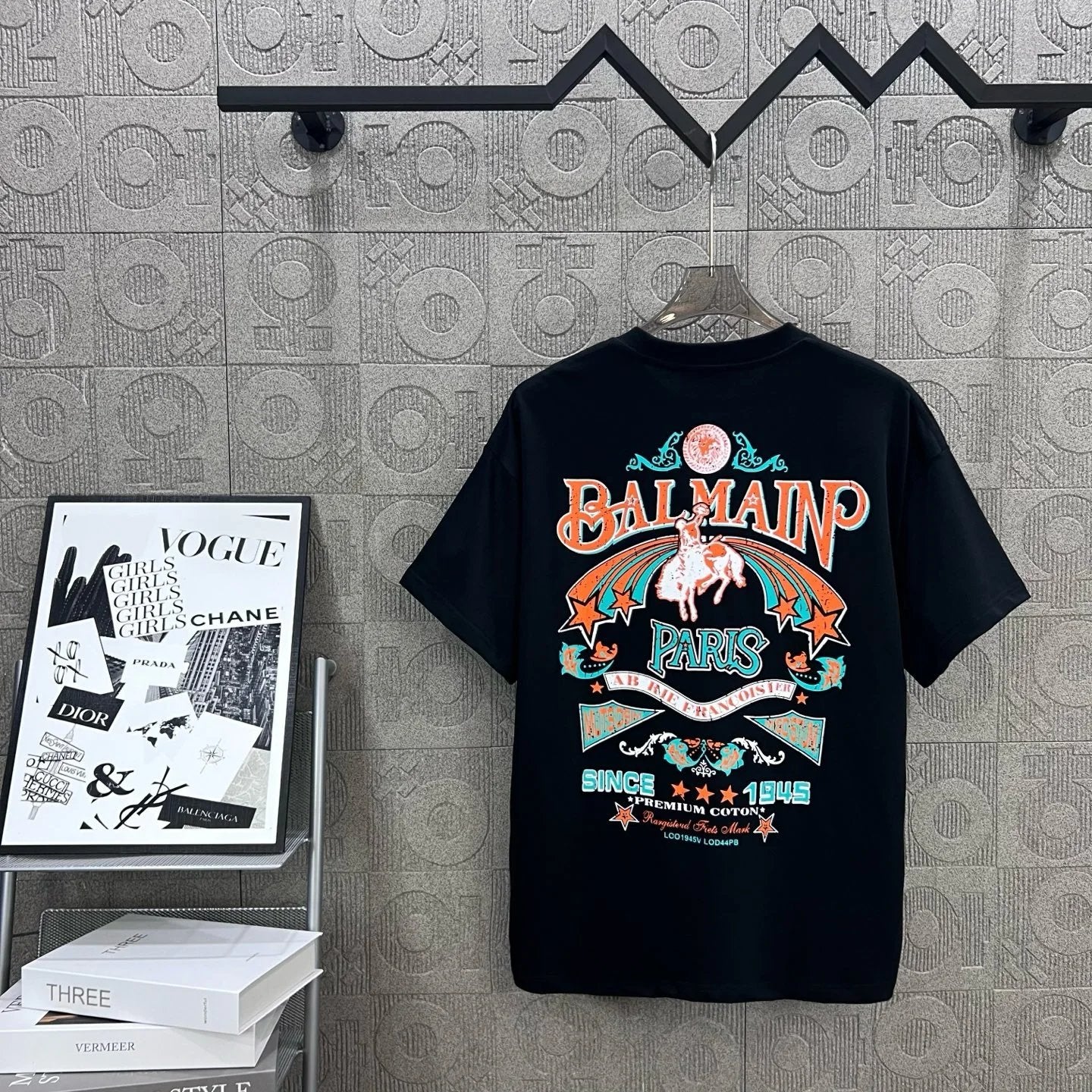 Balmain T-shirt Back Saint Seiya Print logo round Neck Short Sleeve25ss New Pure Cotton Unisex Style T T-shirt OS Loose Fit Base Shirt Top Half Sleeve T-Shirt