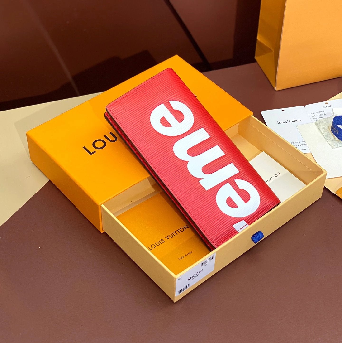 Louis Vuitton LV Wallets/Clutches Top version 【Original Leather】Men's and Women's Wallet Full Series M67541M67542M67543M67544M67548supreme Series Water Ripple Leather Silk Screen Wallet Card Holder the Suit Wallet Long Wallet Handbag