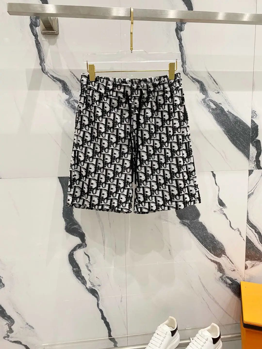 Dior shorts Towel with Full Print of Old Flower Letters LOGO Five-point Shorts25ss New Heavy Drawstring American Style Casual Summer Pants5Two-in-One Casual Sweatpants for Men and Women, Pure Cotton