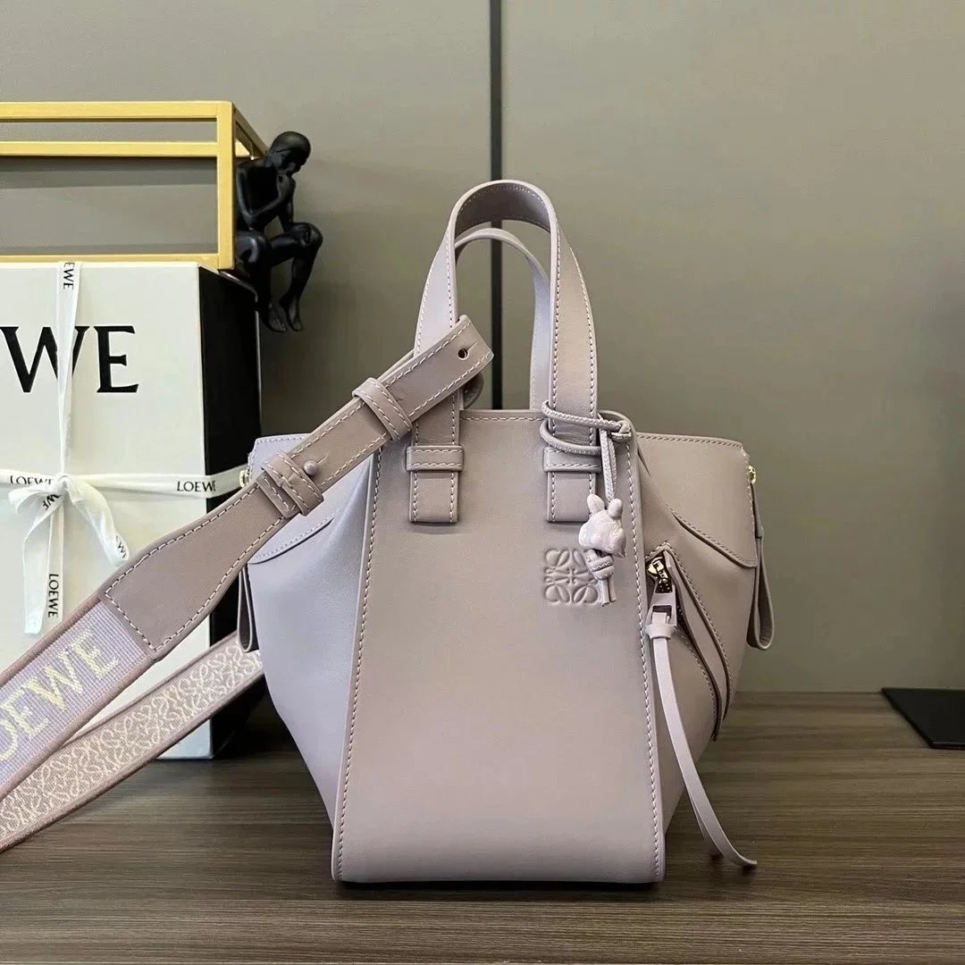 LOEWE Women's Bag Top version 【Super Original Leather】2023Latest Hammock Bag Small Size Satin Cow Leather PuzzleEdge Handbag New Size Hammock Embroidered Wide Shoulder Strap Hammock Bag Small Size24cm Shopping Bag Mummy Bag Vegetable Basket Bag Handbag Me