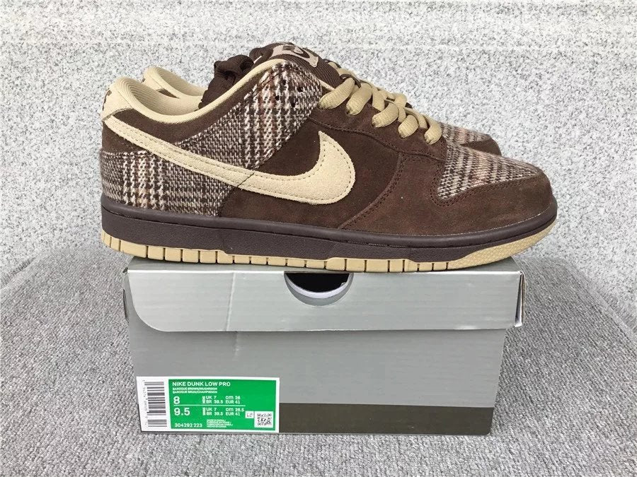 Nike Dunk Low shoes