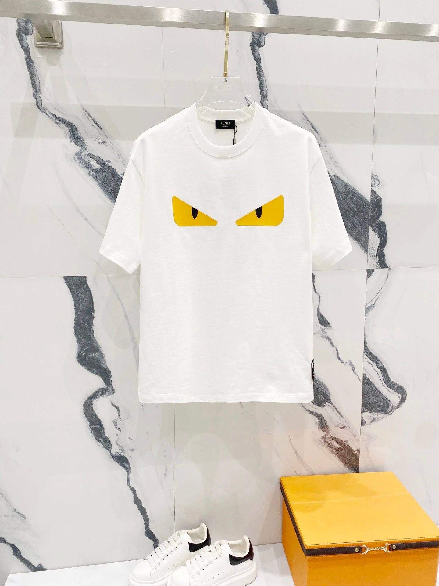 FENDI T-shirt Yellow Monster Eye Print on Chest logo round Neck Short Sleeve25ss New pure cotton T Unisex T-Shirt OS Drop Shoulder Loose Fit Base Shirt Top T-Shirt Short Sleeve