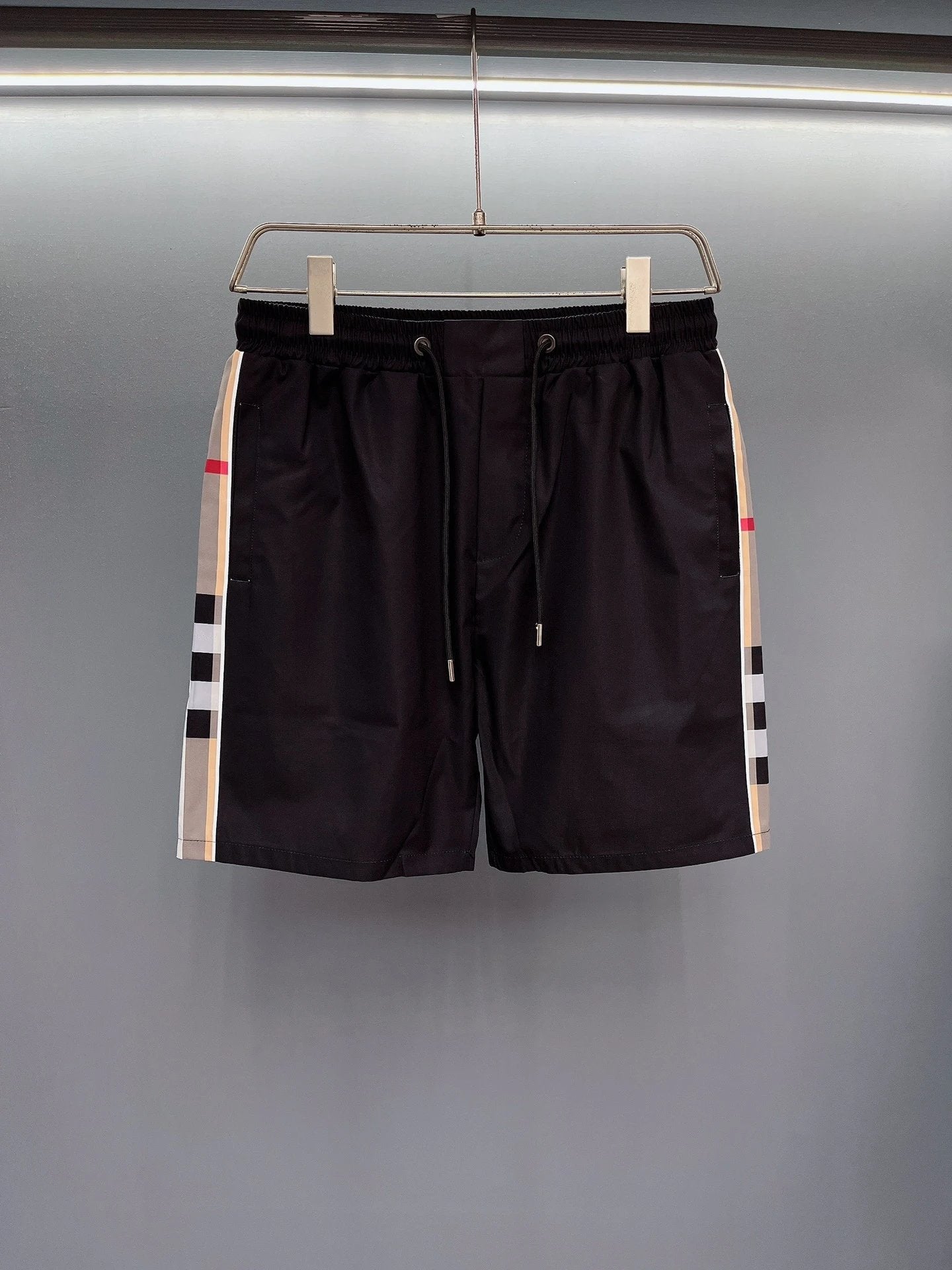 Burberry Shorts Two-sided Plaid Print logo Beach Shorts25ss New Arrival Five-Point Pants Casual Trendy Brand os Loose Quick-Dry Unisex Large Shorts5Pants