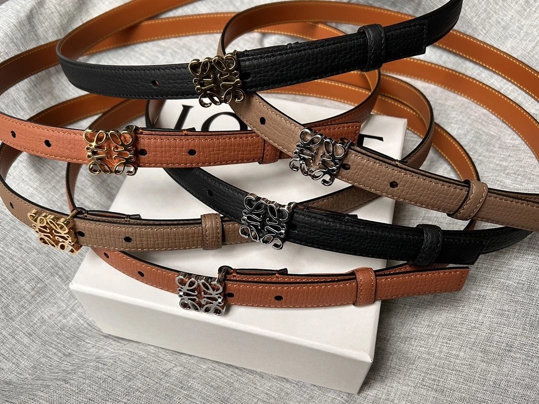 LOEWE Belt Top version Original Sample Women's Clothes Original Order Belt Width2.0cm Genuine Goods Quality Counter Full Set of Packaging Selected Imported First Layer Calfskin Leather Feel Comparable to Genuine Goods Boutique Letter Buckle Official Net S