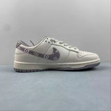 Nike Dunk Low shoes