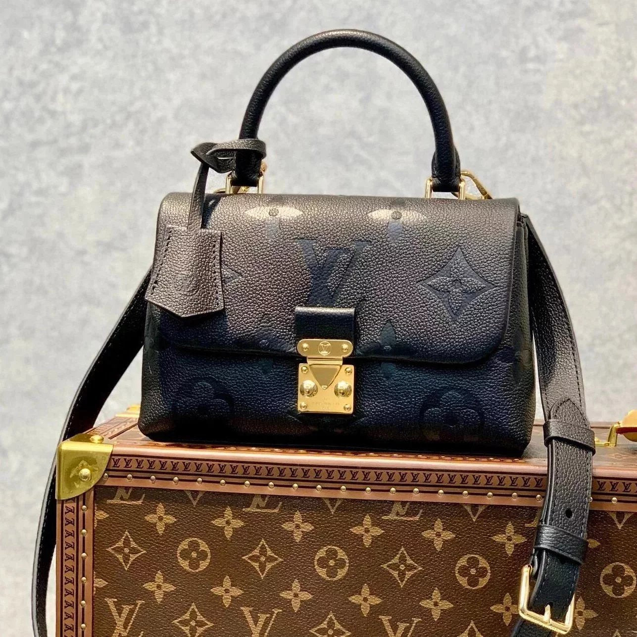Louis Vuitton LV Women's Bag Top version 2022Spring and Summer New MadeleineBB Handbag MB Original Leather New Madel Handbag Shoulder Bag Crossbody Bag Women's Bag M45978