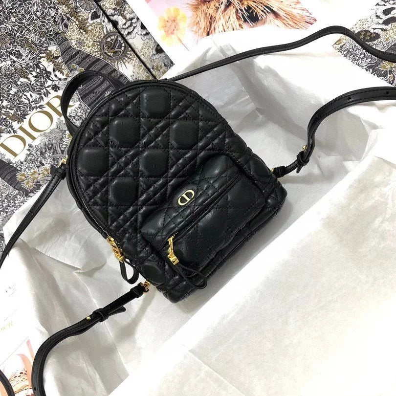 Dior Backpack Top version 【Original Order】Backpack Large and Small Sizes Diamond Quilted Backpack Black Sheep Leather Elaborate Classic Lambskin Plaid Backpack Small Bag