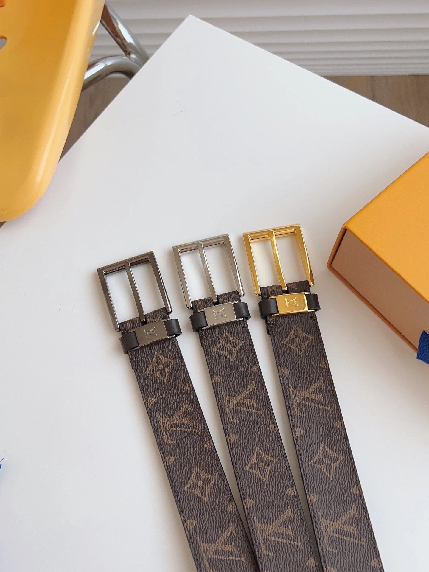 Louis Vuitton LV Belt Top version 【Counter Quality】The Most New Belt3.5cm Men's Belt Pin Buckle Men's Leather Belt with Classic Presbyopic Checkerboard Plaid Belt with Genuine Goods Packaging No Problem in and out of the Counter Versatile Casual Fashion F