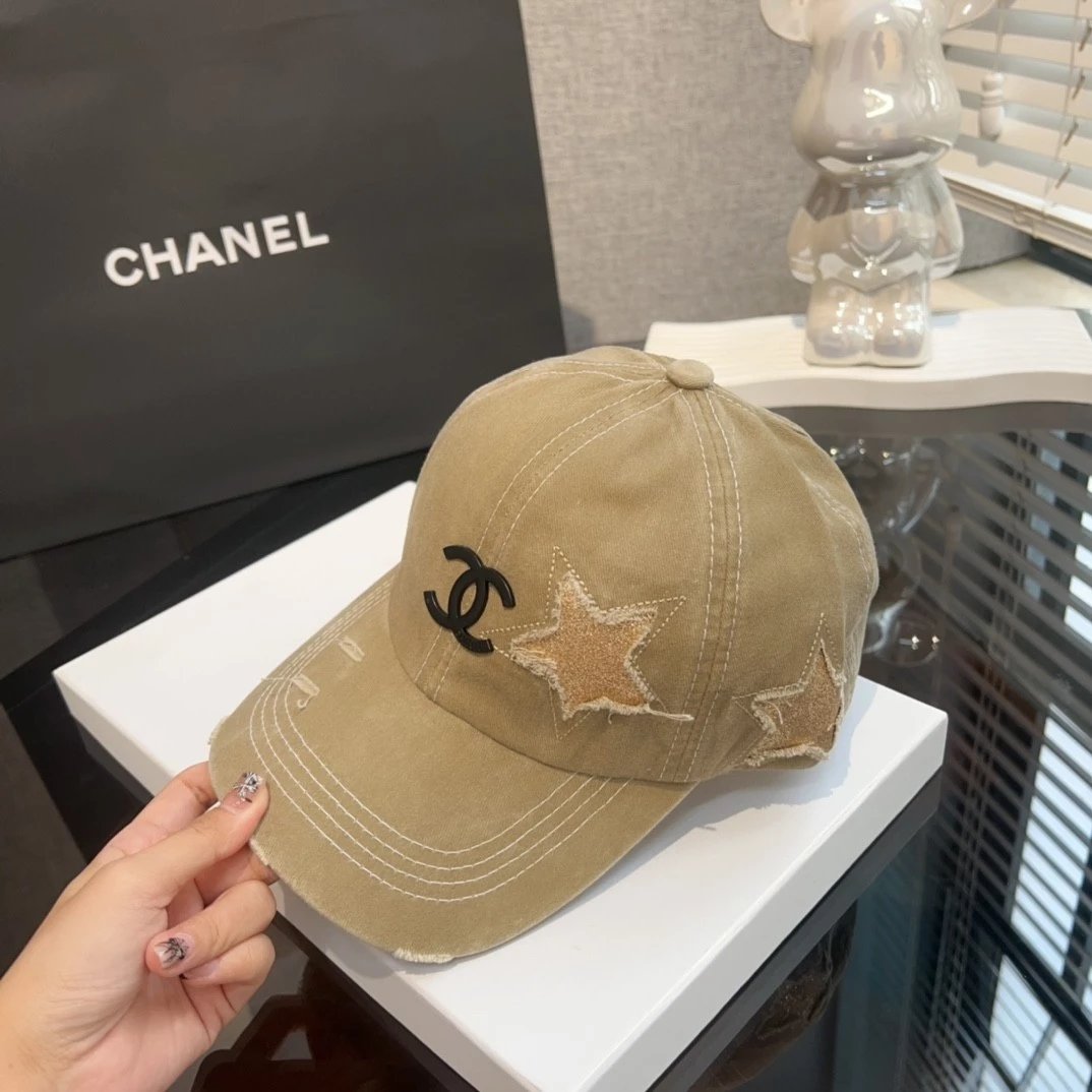 Chanel Hat Ripped Five-Pointed Star Rose Pink Baseball Hat，Ponytail Special，Women's Retro Retro Retro All-Match Face-Looking Small Wash Denim Peaked Cap