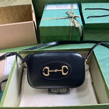 Gucci Women's Bag Top version **Original Leather2023New Horsebit1955Horsebit Buckle Camera Bag Small Size Crossbody Bag Women's Bag Presbyopic Toast Bag Genuine Leather Bag Shoulder Bag760196