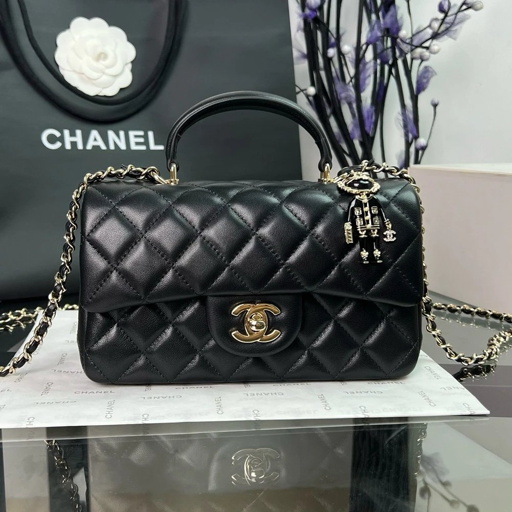 Chanel Women's Bag Top version 【Original Leather with the Highest Quality Version】Small24K Patent Leather Handle Box Bag Cosmetic Bag AS2431Handle CF Bag Doll24KCFminihandle Handle Bag Sheepskin Women's Bag24P Woolen Sequins Flap Bag Mobile Phone Bag Port