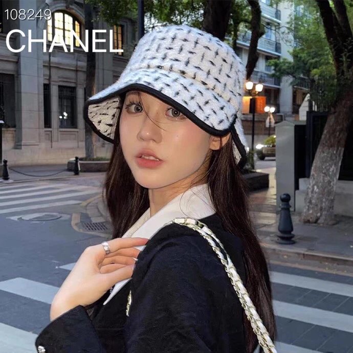 Chanel Hat Houndstooth Bucket Hat Women's Autumn and Winter Fashion All-Match Bucket Hat High-Grade Face-Showing Small Bucket Cap