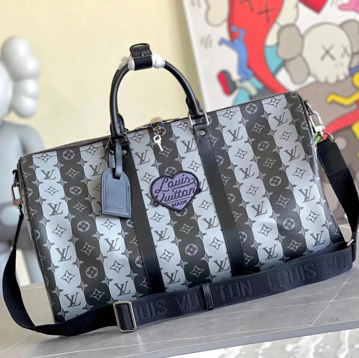 Louis Vuitton LV Travel Bag Top version 【Surrogate Shopping-Level Exclusive Customization】M40567Black Flower Striped Travel Bag KEEPA Honeysuckle Stripes LL Luggage Bag50cm Business Trip Shoulder Crossbody Handbag
