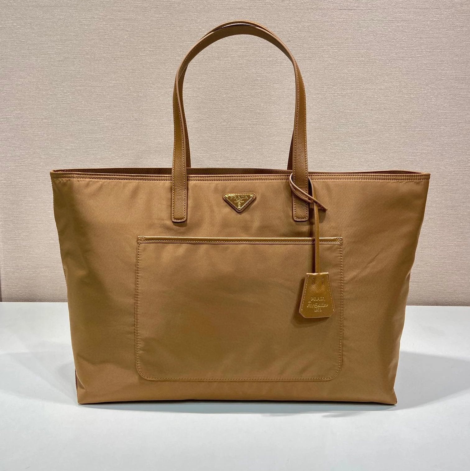 PRADA Bag Top version Version New Recycled Nylon Bag Fabric Shopping Bag Mummy Bag Tote Bag Travel Bag Shoulder Bag Women's Bag Women's Bag1BG527