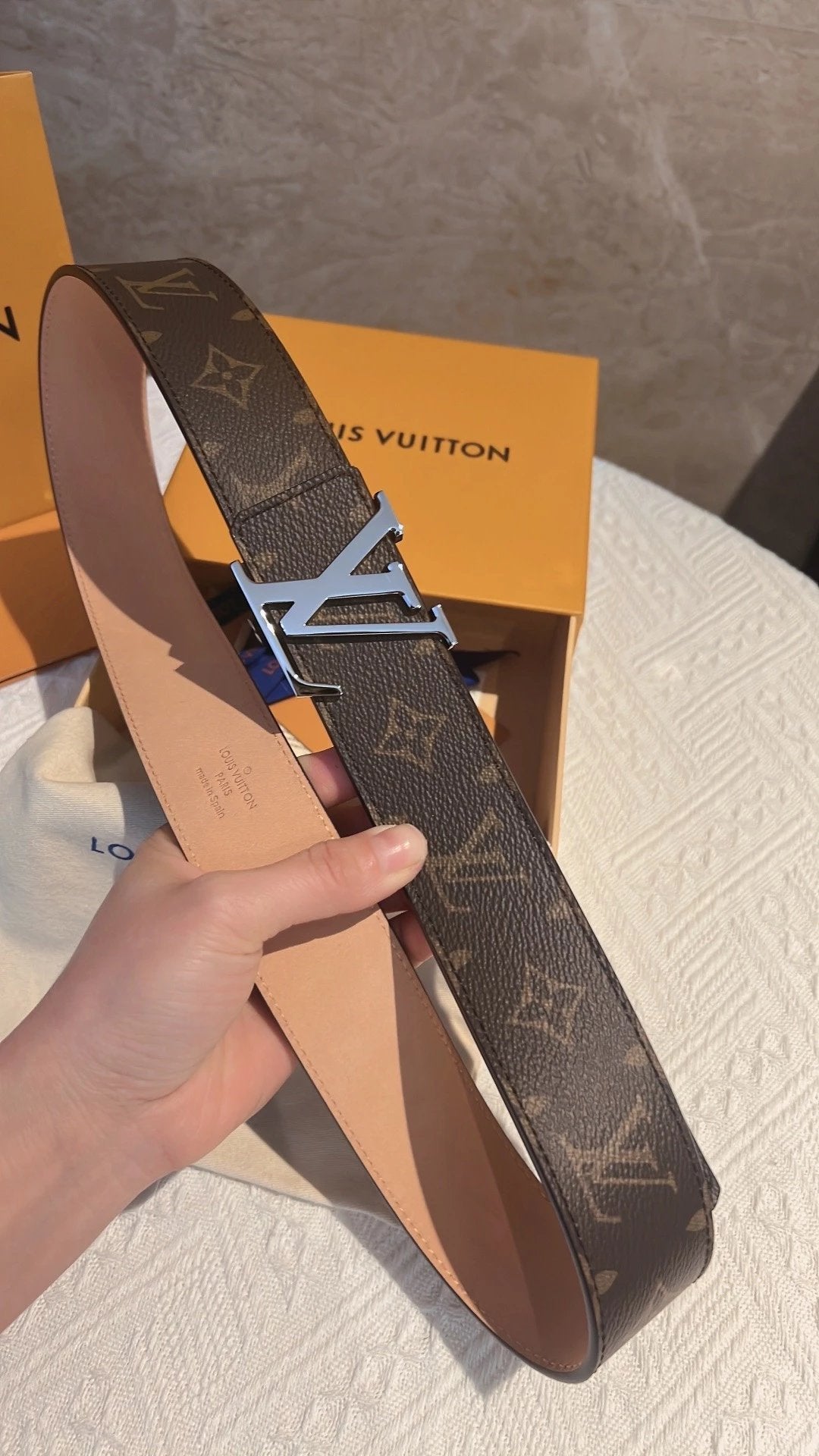 Louis Vuitton LV Belt Top version Counter Quality Original Order Belt Men's Classic All-Match Men's Leather Belt Casual Business Smooth Buckle Genuine Leather Belt Old Flower Plaid Chessboard Grid Pant Belt Belt Donkey Belt
