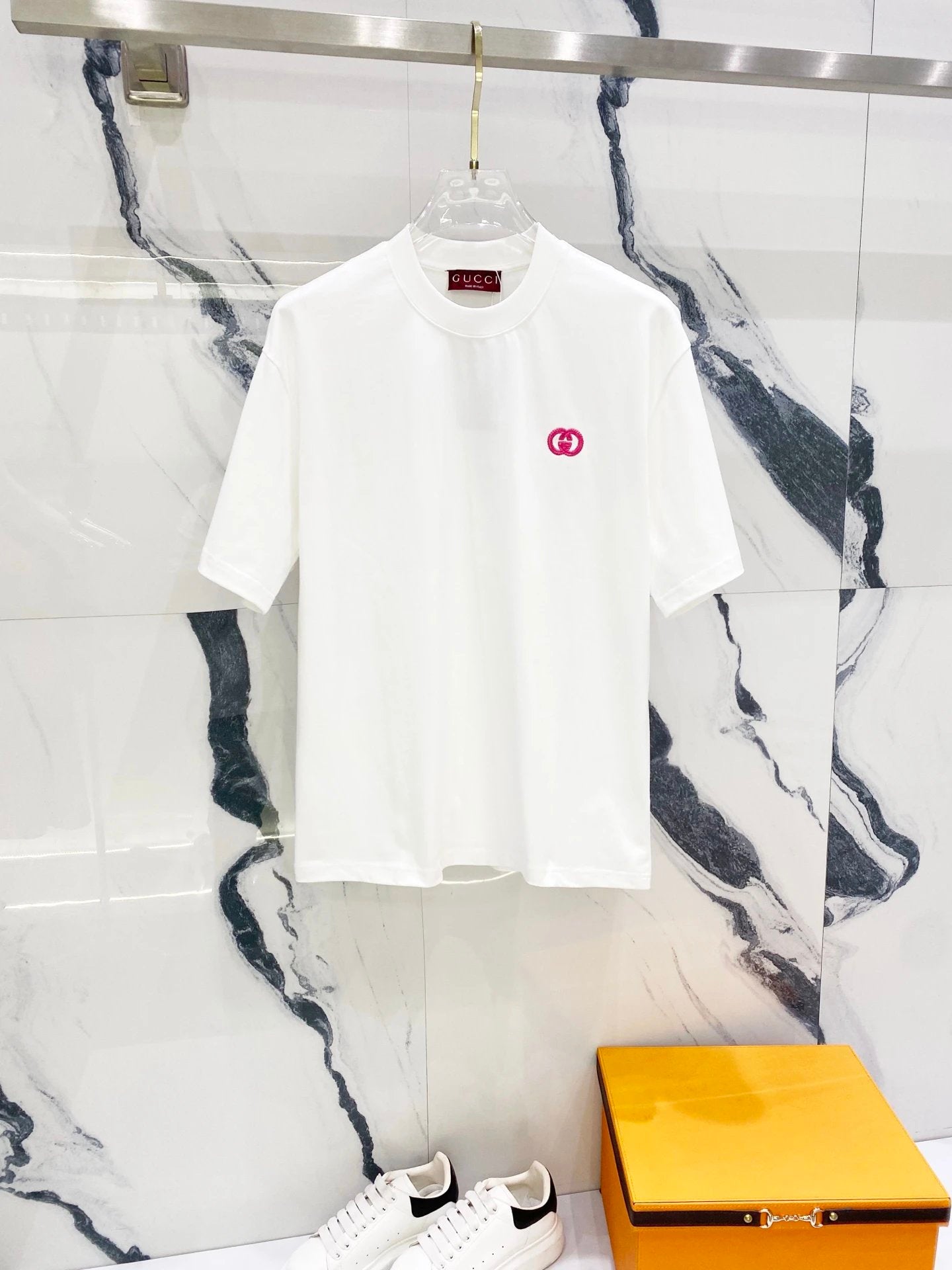 Gucci T-shirt Front and back letter embroidery logo round Neck Short Sleeve25ss New Pure Cotton Unisex Style T Casual T-Shirt Base Layer Shirt OS Loose Fit Half Sleeve Top Plus Size