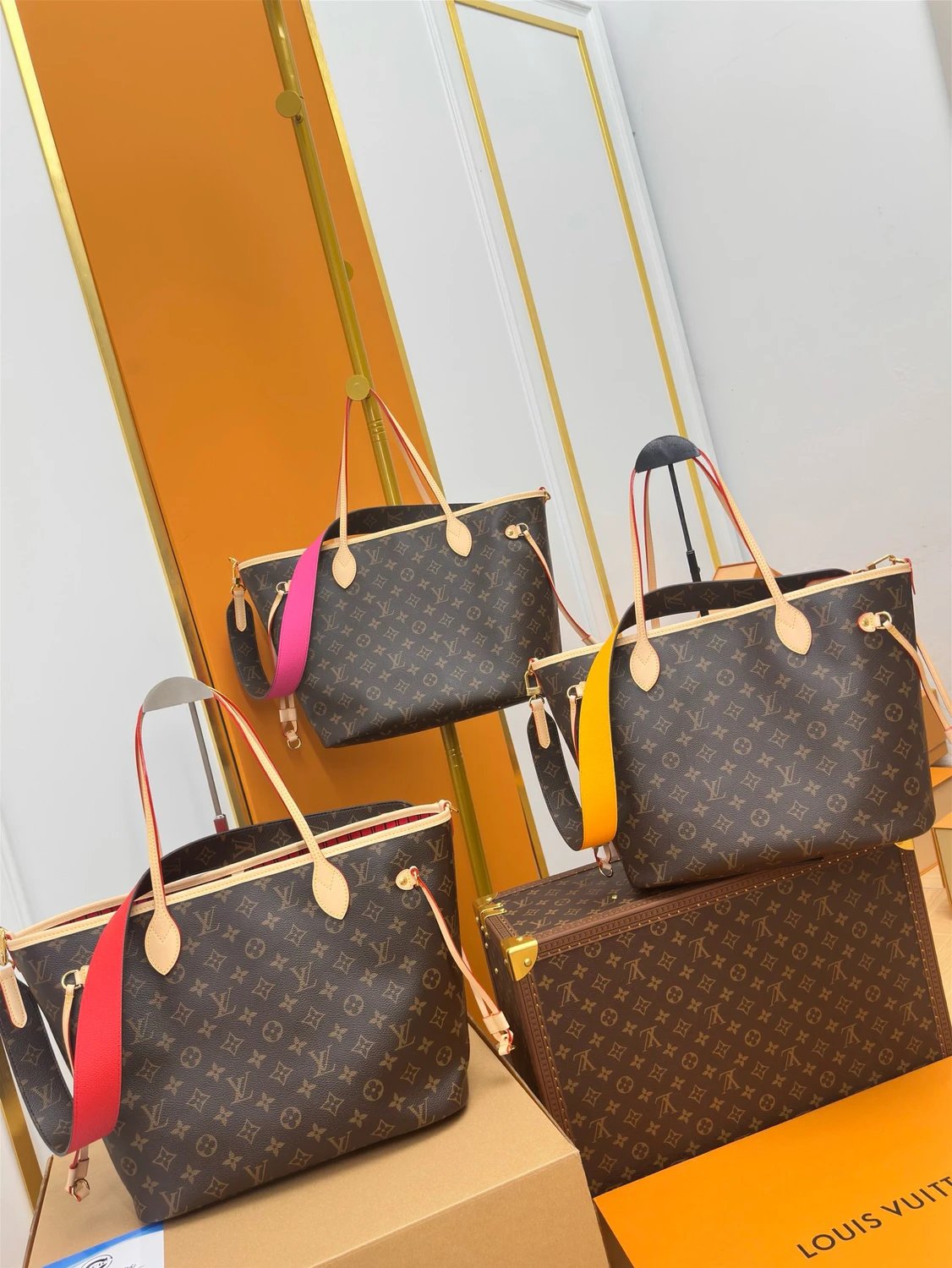 Louis Vuitton LV Women's Bag Top version 【NEVERFULLBANDOULIEREINSIDEOUT Medium Handbag】M12257Presbyopic/Rose Red M11947Presbyopic/Yellow M12096Presbyopic/Red（Double-Sided）Handbag Shoulder Bag Mummy Bag Shopping Bag Women's Bag