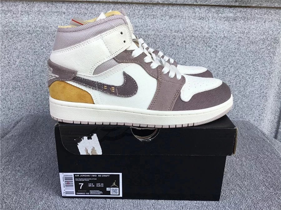 Air Jordan 1 Mid shoes New All-Match Trendy Men's Casual Sports Shoes