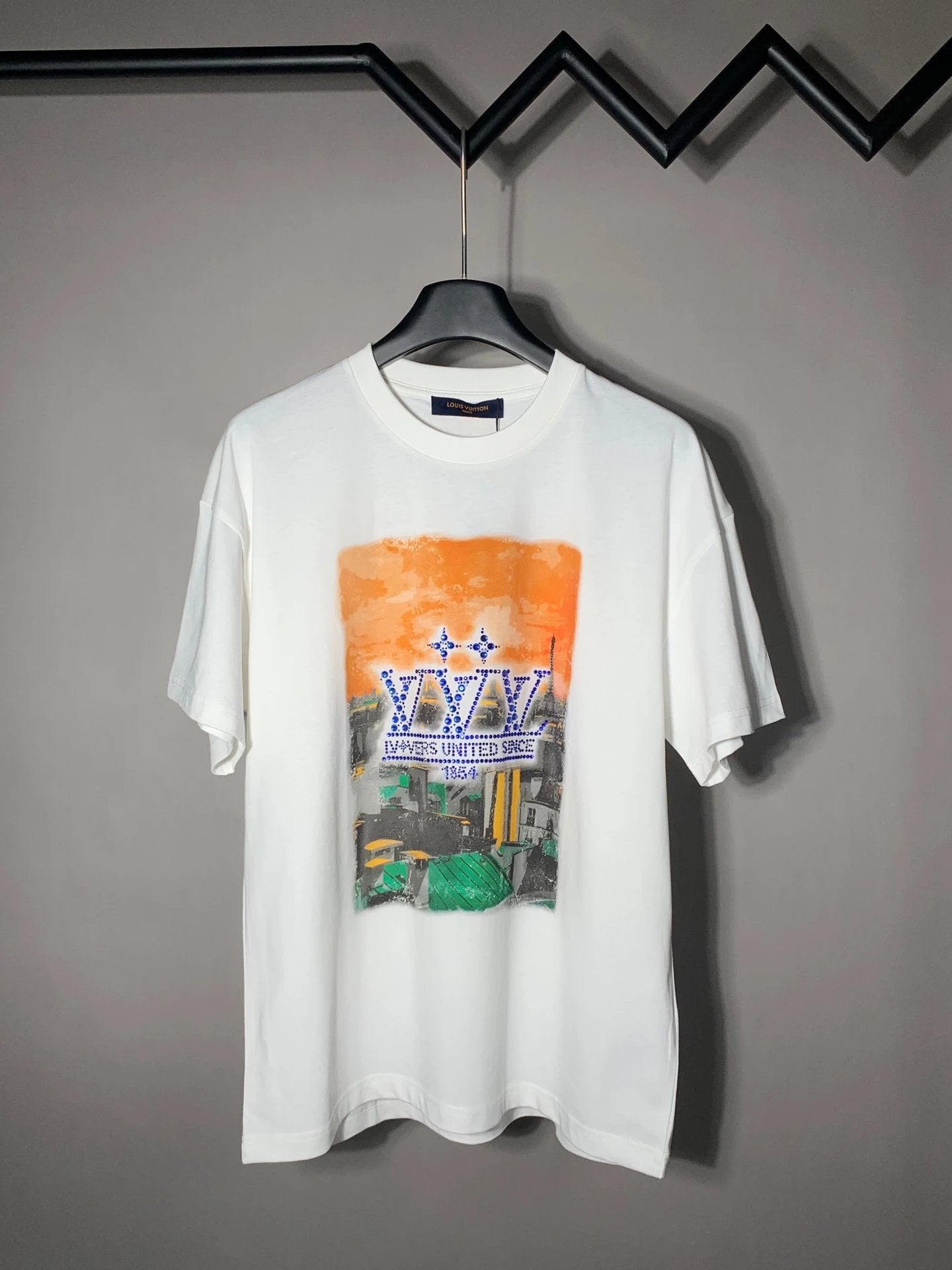 Louis Vuitton LV T-shirt 25ss New pure cotton T Unisex T-Shirt OS Loose Fit Base Shirt Top Half Sleeve T-Shirt