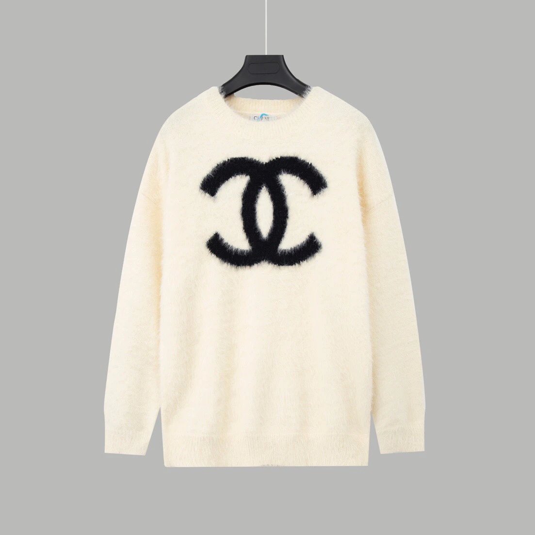 Chanel Sweater Casual Sweater High Quality Fashion Fashion Brand Double C Jacquard round Neck Sweater Classic Black and White Two Colors Mink Velvet Comes with Long Hair Effect after Washing Bristle Second Processing Perfect Presentation
Size：XS-L