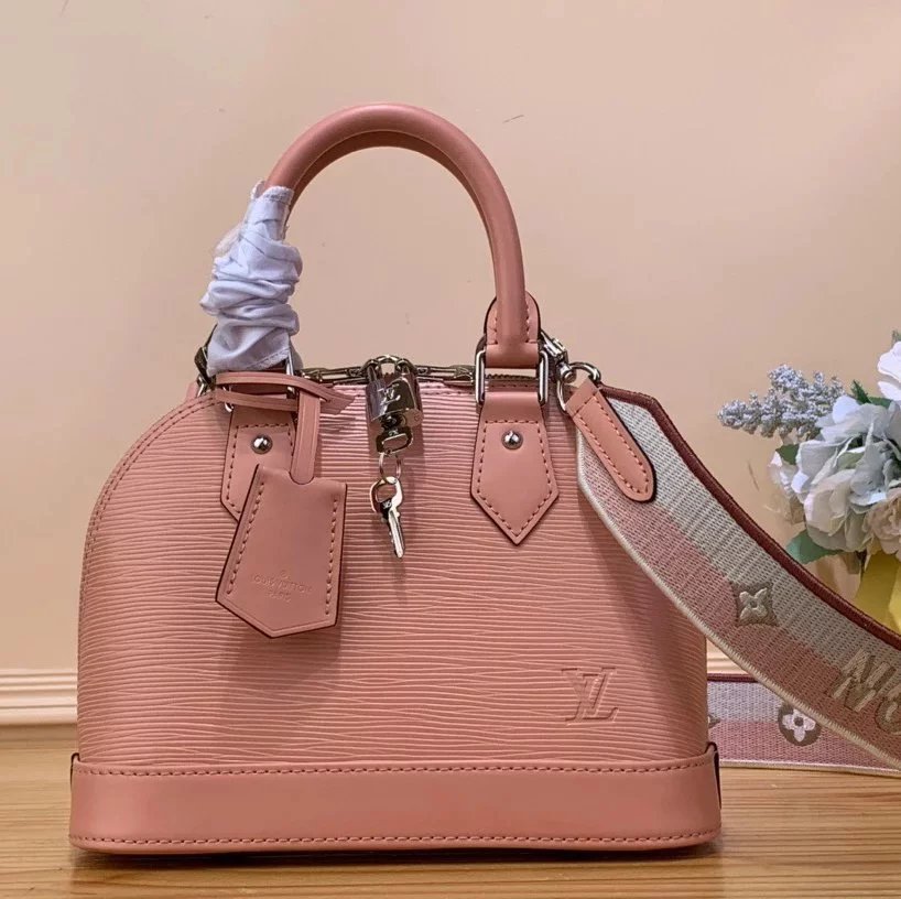 Louis Vuitton LV Women's Bag Top version Classic Chessboard Plaid Presbyopic Shell Bag Handbag Crossbody Shoulder Bag23New Water Ripple Cowhide Series New Handbag Shell Bag Women's Bag