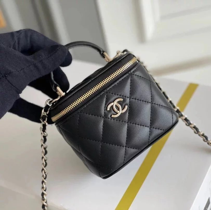 Chanel Women's Bag Top version 【**Version】Original Leather Bag Classic Super Cute Chain Handle Bag Cosmetic Bag Small Box Bag Small Waste Bag Handbag Messenger Bag mini Box Bag Cosmetic Case Small Bag Original Sheepskin Leather Women's Bag