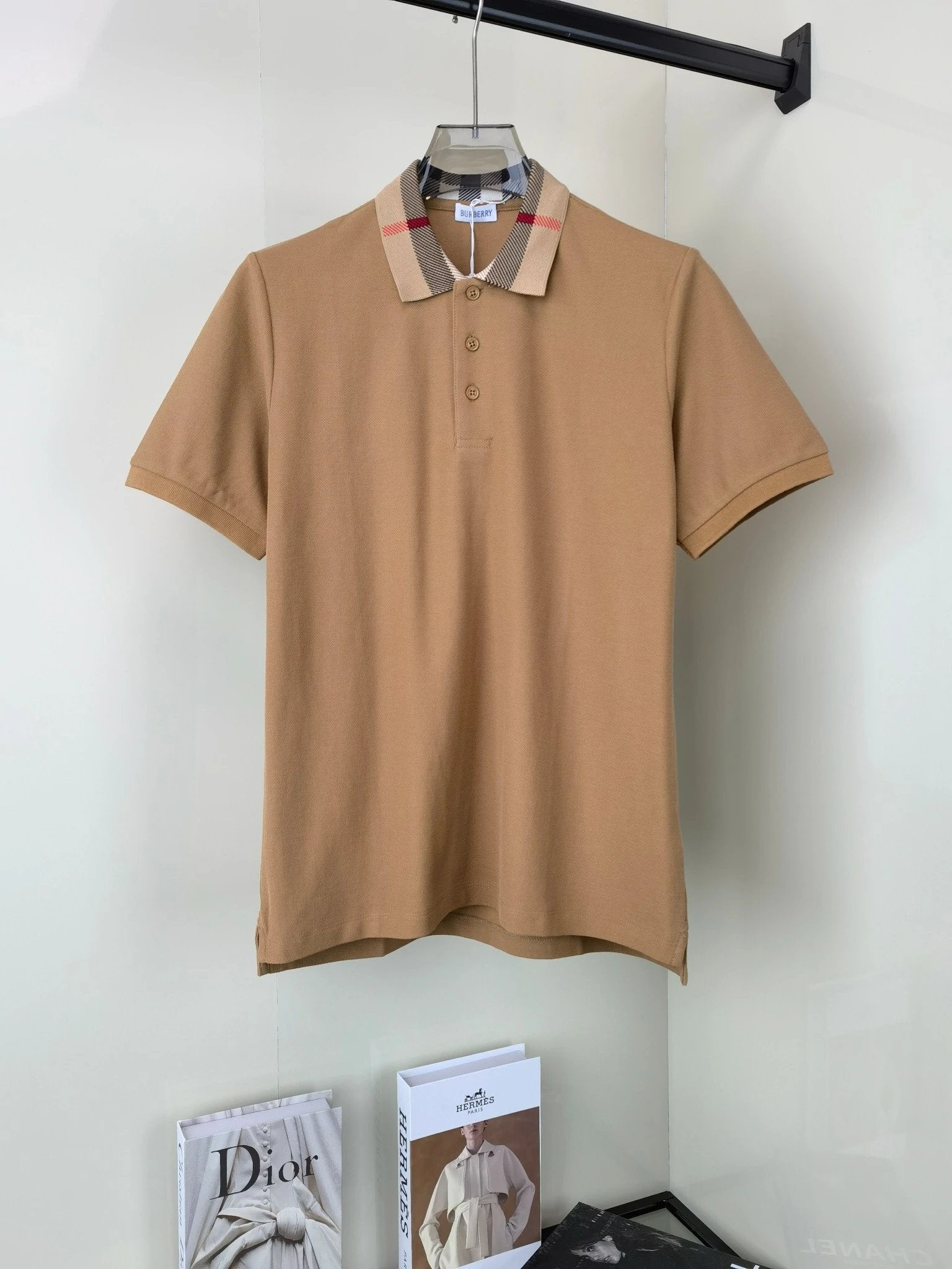 Burberry T-shirt Previous version logo Embroidery POLO Shirt Lapel Short Sleeve25ss New Unisex Summer Short Sleeve OS Loose T Business Half Sleeve Shirt Plus Size T-Shirt