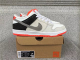 Nike Dunk Low shoes