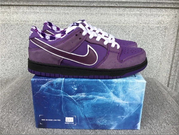 Nike Dunk Low shoes