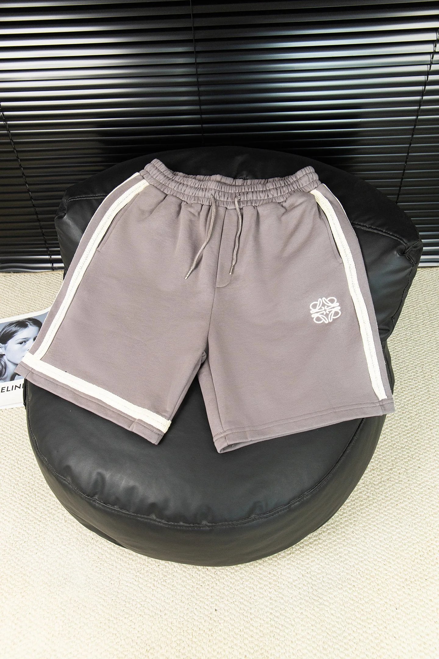 LOEWE Shorts Patchwork Ribbon Embroidery logo Five-point Shorts25ss New Drawstring Casual Summer Pants5Two-in-One Casual Sweatpants for Men and Women, Pure Cotton Joggers