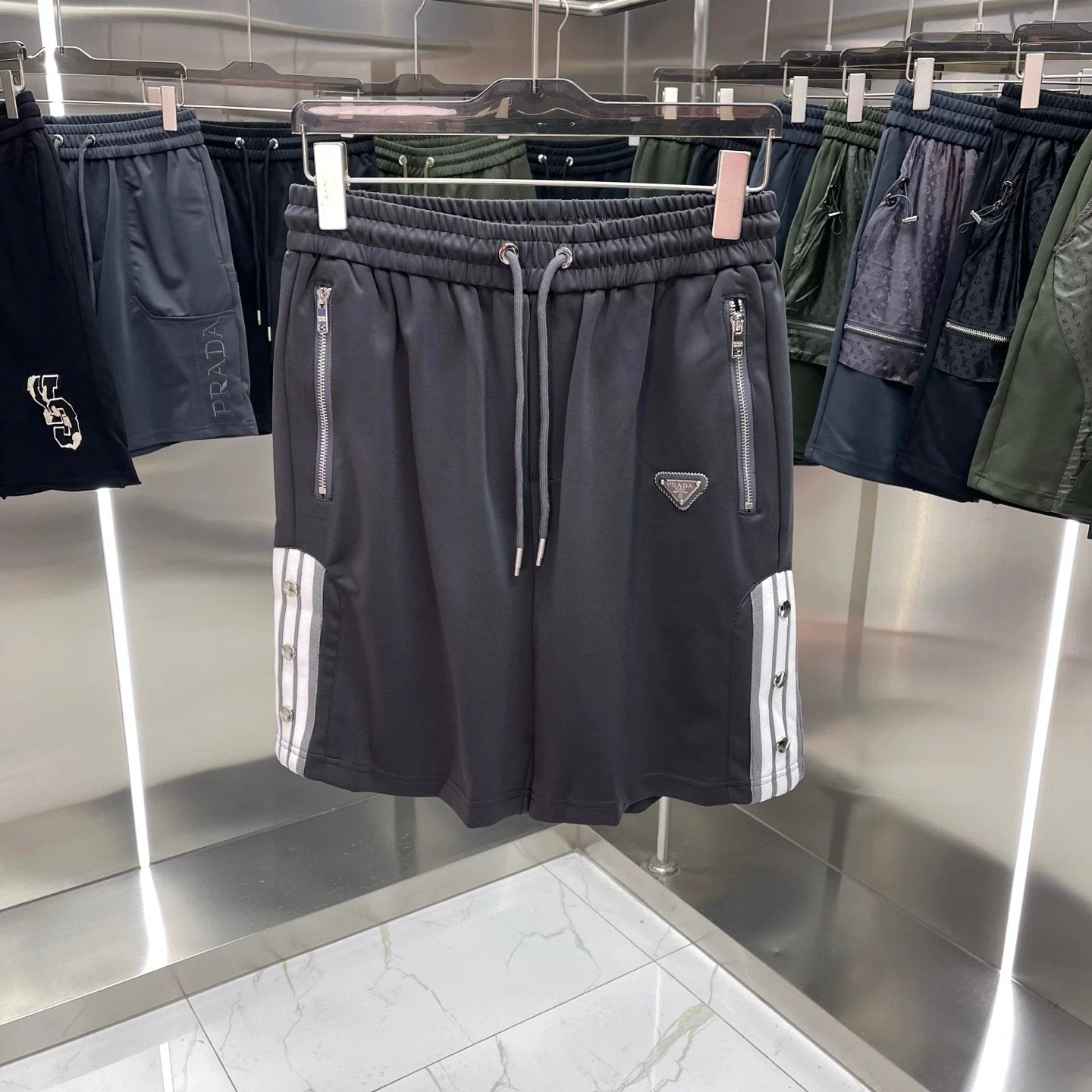 PRADA Shorts Front Triangle Label Patch logo Five-point Shorts25ss New Drawstring Casual Pants for Men and Women, Summer Style5Two-in-One Casual Sweatpants Pure Cotton Joggers