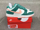 Nike Dunk Low shoes