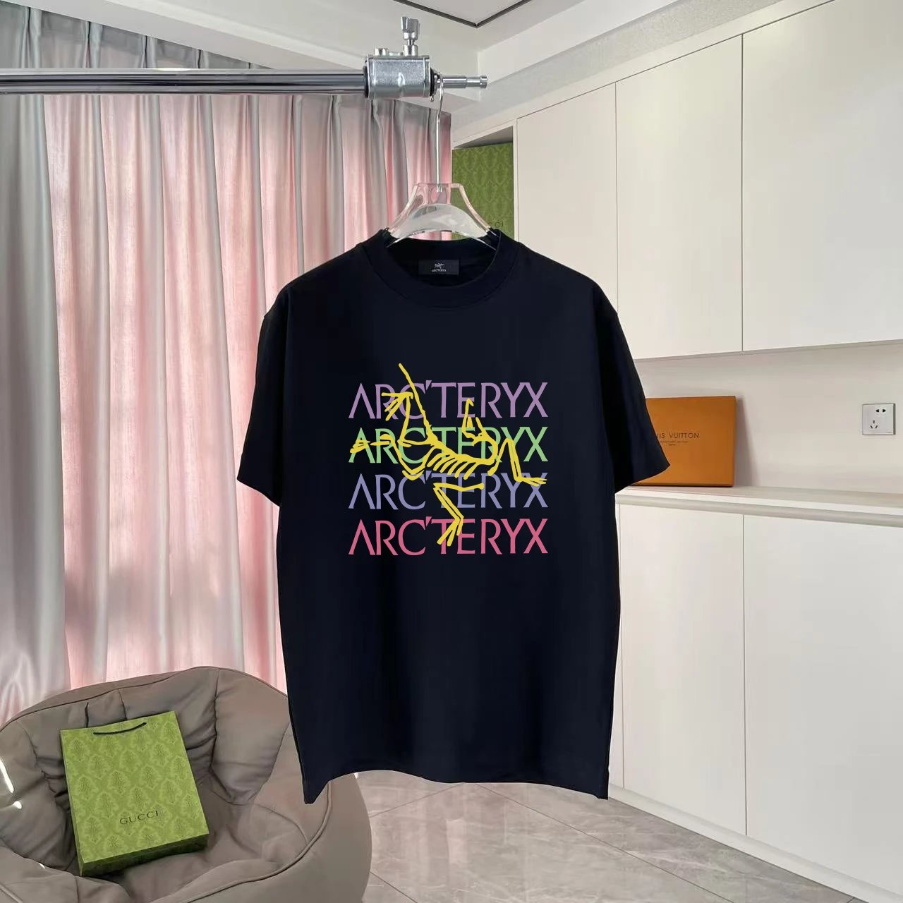 Arc'teryx T-shirt Chest Spray Letter Pattern Print logo round Neck Short Sleeve25ss New pure cotton T Unisex T-Shirt OS Drop Shoulder Loose Fit Base Shirt Top T-Shirt Short Sleeve