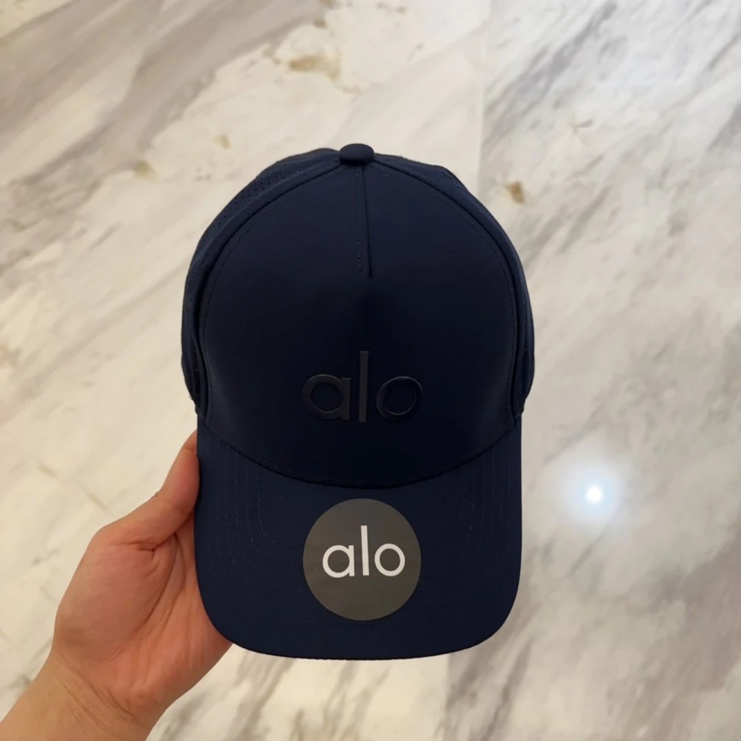 Alo Yoga Hat Classic Letters logo Baseball Cap Sunshade Sun Protection Duckbill Cap Slimming Face Curved Brim Versatile Large Head Circumference Sports Hat Unisex Couple Style