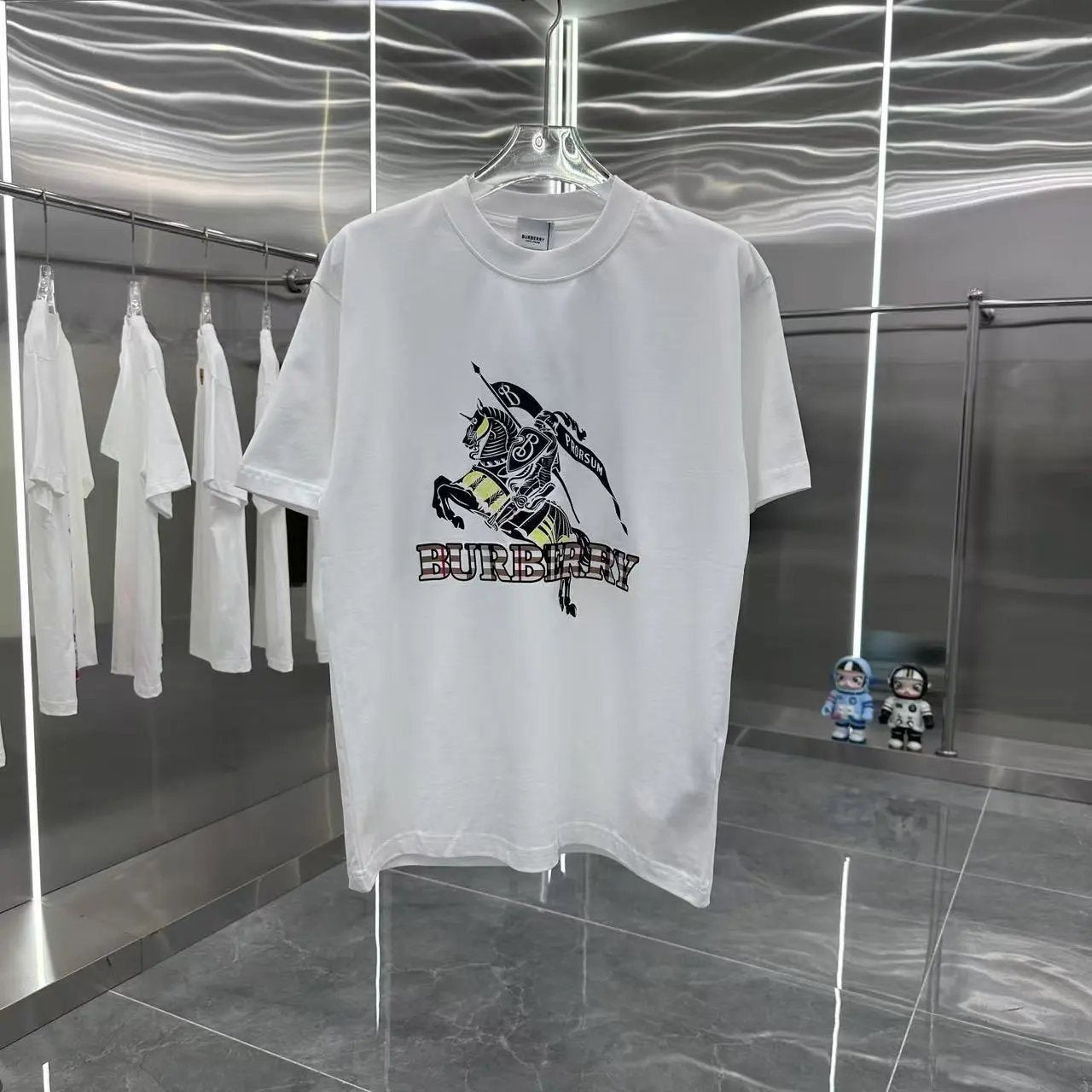 Burberry T-shirt Chest Knight Print logo round Neck Short Sleeve25ss New Pure Cotton Unisex Style T T-shirt OS Loose Fit Base Shirt Half Sleeve T-Shirt Top Half Sleeve