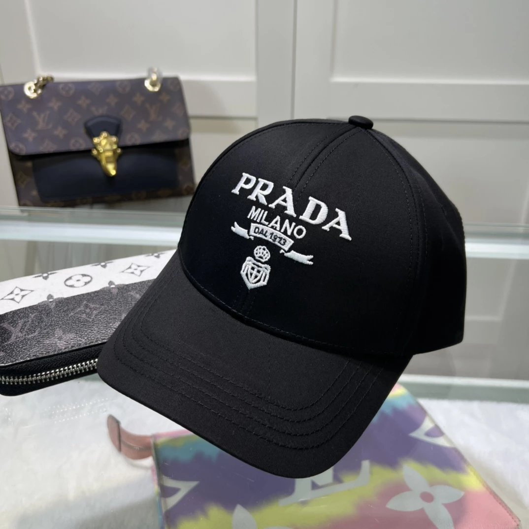 PRADA Hat Fashion Trend All-Matching Hat